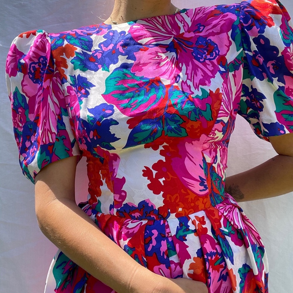 Vintage party dress silk